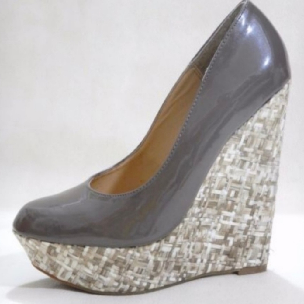 Steve Madden Grey Patent Leather Platform Wedges - Size 8